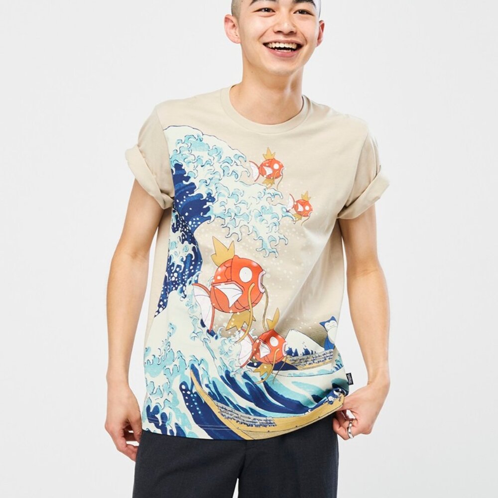 Pokemon & UNIQLO T-Shirt UTGP Collaboration Magikarp & The Great Wave - Size L